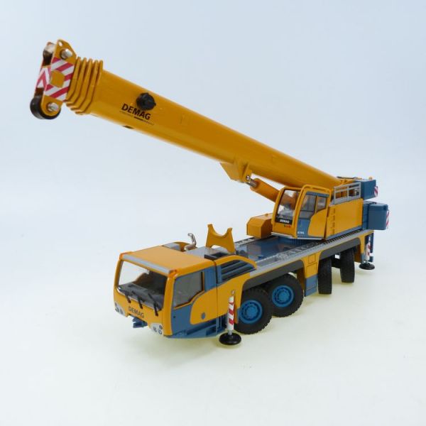 CON2107/07 - Crane DEMAG AC 100/4L - 1