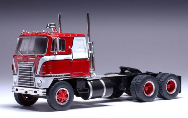 IXOTR219.22 - INTERNATIONAL Transtar COE 6x4 1976 Red and White - 1