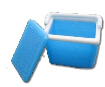 UM132 - 28l miniature open cooler size 1.5 x 1 x 1.5 - 1
