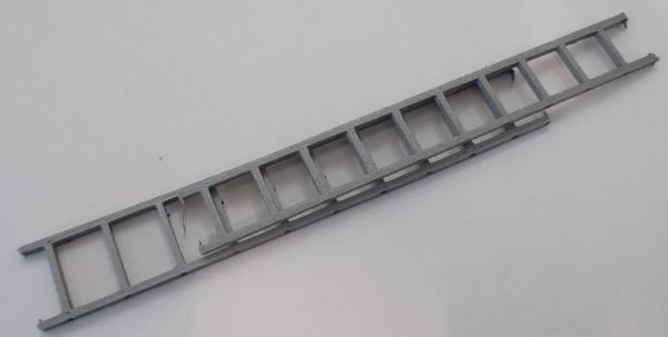 UM169_10 - Miniature sliding ladder 10 rungs in kit size 9.5 x 1.5 cm - 1