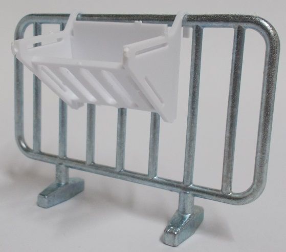 UM2018002 - 1m hay rack in kit form sold without the barrier - 1