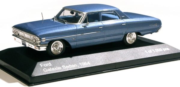 WBX132 - FORD Galaxie Custom 500 4 door sedan 1964 blue metal - 1