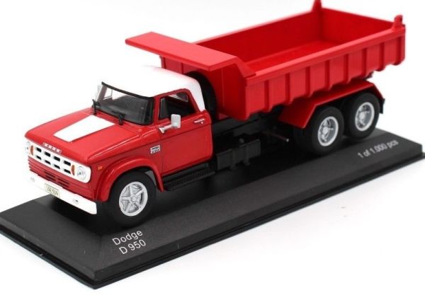WBX203 - DODGE D 950 skip 1974 red - 1