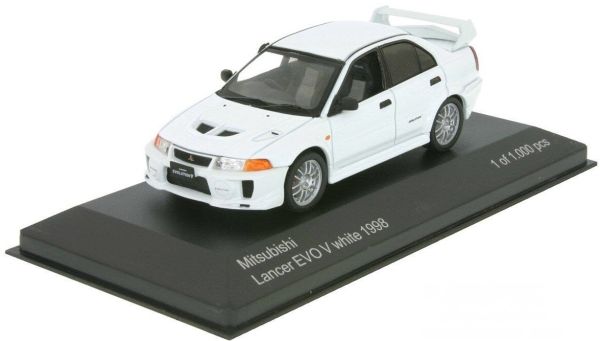 WBX216 - MITSUBISHI Lancer Evo V RHD 1998 white - 1