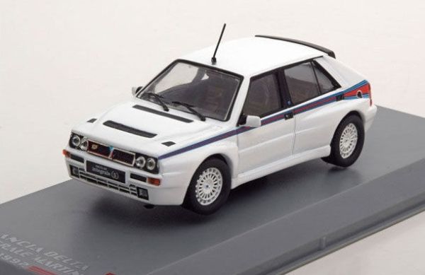 WBX242 - LANCIA Delta Integrale Martini 1992 white - 1