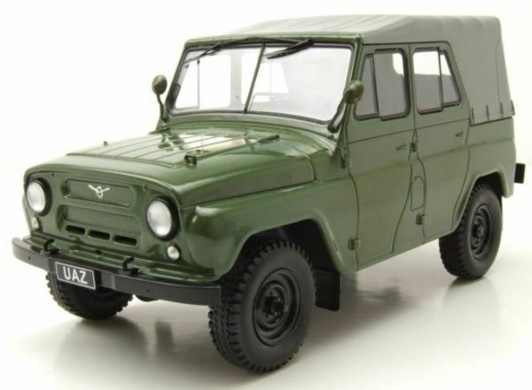 WBXWB124042 - UAZ 469 4x4 1975 green - 1