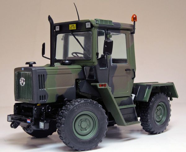 WEI2039 - MB TRAC 700 K military paint 1987-1991 Limited à 500 units - 1