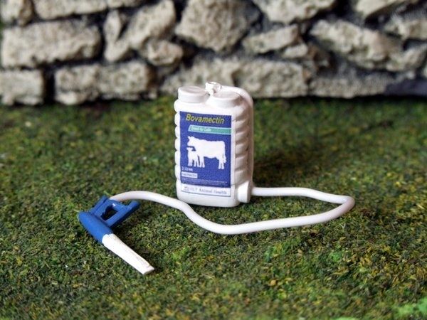 WM055C - Vermifuge for cattle - In miniature - 1