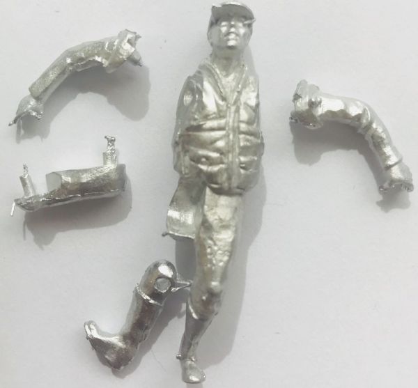 WM085U - Character who climbs unpainted steps - 1