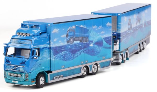 WSI01-1026 - VOLVO FH03 Globetrotter XL refrigerated box 6x4 with refrigerated trailer and dolly EKDAHLS ROAD CRUISER - 1