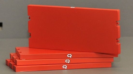YCC604-2G - 4 Rolling plates - 11 x 5 cm - Red RAL 3002 RIGA MAINZ - 1