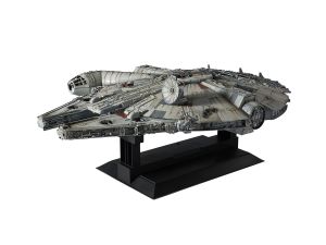 REV01206 - Millennium Falcon Perfect grade 680 Parts to assemble and paint