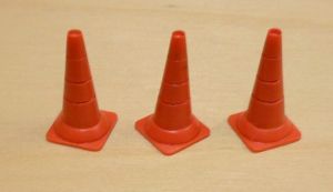 ART04620 - 3 construction cones