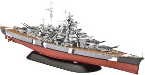 REV05098 - Bismarck warship to assemble and paint