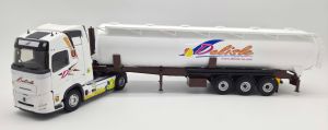 ELI118833 - VOLVO FH Aero 4x2 with spray tanker DELISLE