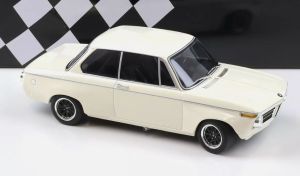 MNC155702600 - BMW 2002 Plain Body 1970 White