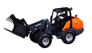 IMC16-1019 - DEVELON DL80 Loader