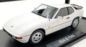KKS180771 - 1986 White Porsche 924S