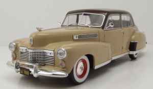 MOD18656 - CADILLAC Fleetwood Series 60 Special Sedan 1941 Beige and Brown