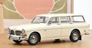 NOREV188750 - VOLVO Amazon Break 1968 Pearl white