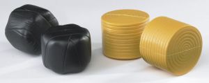 BRU2345 - 2 round baller to wrap up and 2 straw for BRUDER toys