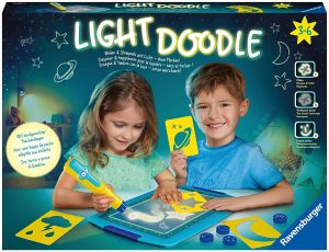 RAV180844 - Light doodle Moon and stars