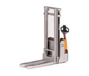 CON2636/0 - Forklift truck STILL EXV10-16C
