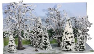 HEK2101 - 10 Snow-covered trees and fir trees 7-14 cm