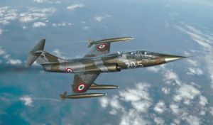 ITA2509 - TF-104G Starfighter AMI fighter plane to assemble with painting