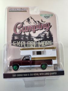 GREEN30409VERT - DODGE Ram D-250 Royal Red Pickup 1981 with large camper van Green rims from the CAMPING series in blister pack