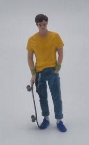 ATLAN32038 - Teenager with a skateboard