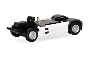 HER086325 - MAN TGX 2-axle chassis with battery box and side fairing – 2 parts to assemble