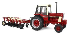 ERT44309 - INTERNATIONAL 986 with 720 plough - Prestige Collection