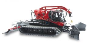 JC4960 - PISTENBULLY 800W snow groomer with winch and black markings