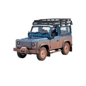 BRI43321 - Land Rover Defender muddy style