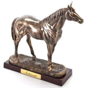 ATL4652107 - Racehorse statue – Seabiscuit