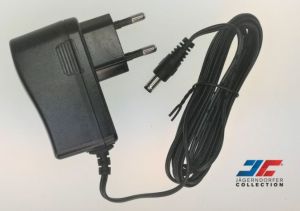 JC52080 - 230V plug adapter