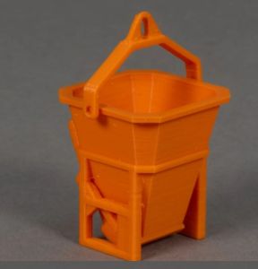 MSM5801/02 - Square concrete skip – Orange – L.25 x W.27.6 x H.42.3 mm