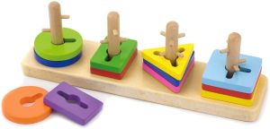 VIG50968 - Wooden pull-along and stacking shapes