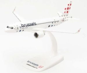 HER613767 - AIRBUS A320neo airliner, Brussels Airlines (B)