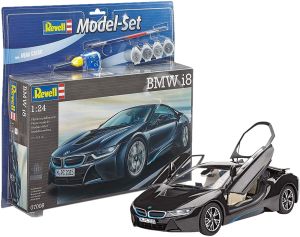 REV67008 - Model Set BMW i8 with painting to be assembled