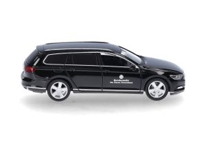 HER700870 - VOLKSWAGEN Passat Variant Bundeswehr black