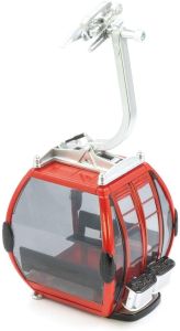 JC83021 - Red Omega III 8-person gondola