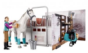 BRU62506 - Stable box with horse, rider and accessories