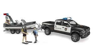 BRU2507 - DODGE RAM 2500 Police with trailer and boat