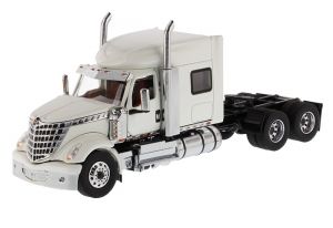 DCM71024 - INTERNATIONAL Lonestar 6x4 White