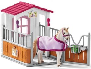 SHL42368 - Box with Lusitanian Mare - Available July 2017