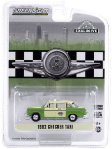 GREEN30208 - CHECKER MOTORS MARATHON A11 1982 taxi green and cream sold in blister