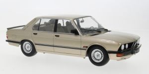 IXO18CMC184.22 - 1987 Gold BMW 520i E28