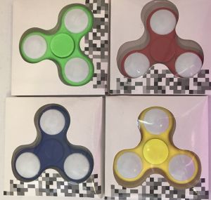 LP00944 - Hand Spinner light - Random color